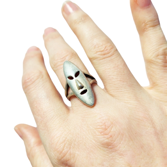 Vintage 925 Sterling Silver Mask Ring - Picture 12 of 16